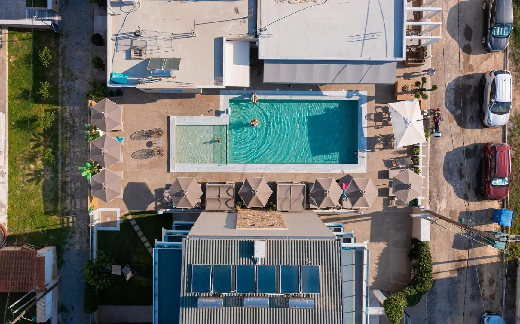 Callista Suites Flogita Apartment