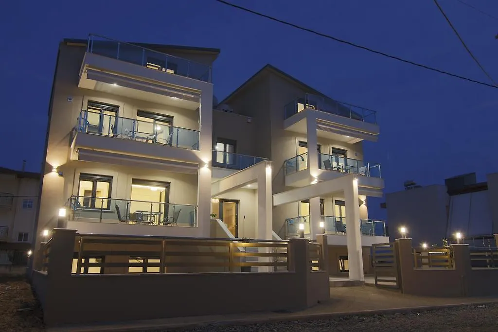 Apartment Callista Suites Flogita